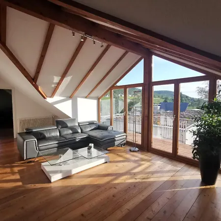 Haus Fleur Apartment